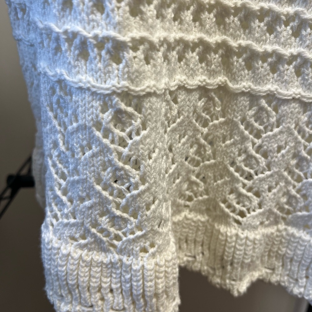 White Lace Ruffle Top - Picture 5 of 6